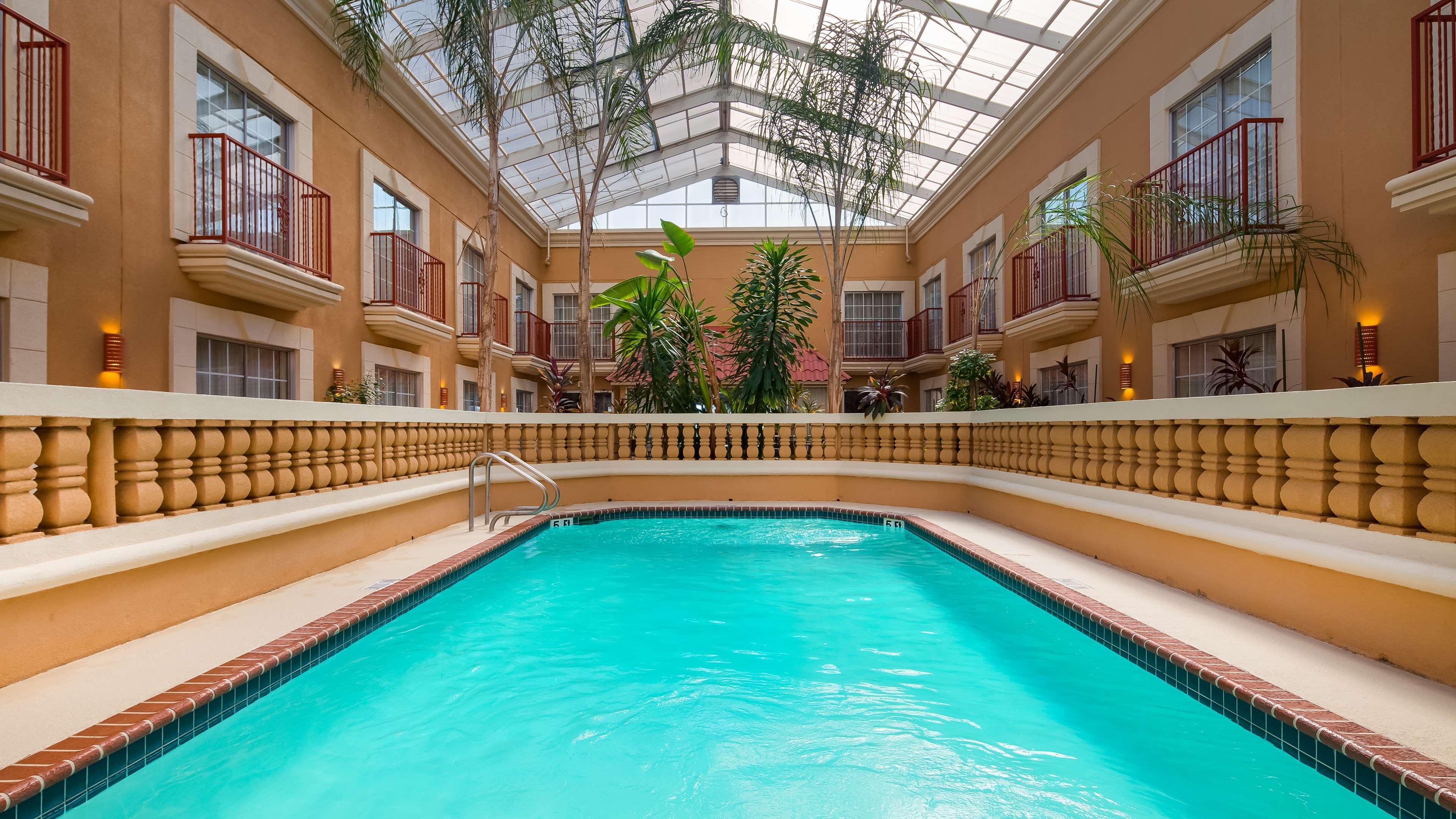 Best Western Plus Atrium Inn Schertz Extérieur photo